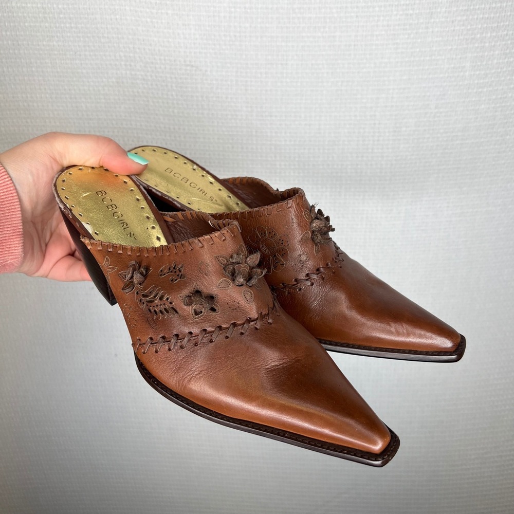 BCBGirls Brown Leather Pointed-Toe Mules with Floral Appliqué